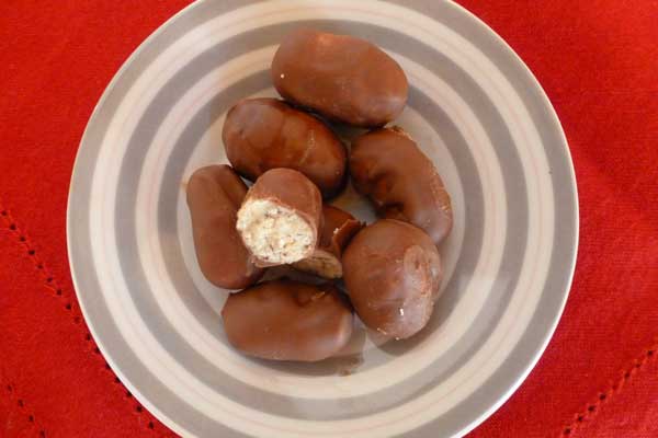 Discover our delicious recipe for Schoko Bons with babina Plus.